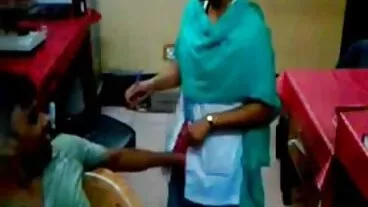 ইএমপি সাম্রাজ্য: ভিয়েনা রোজের পর্নএইচডি-তে তার বিবিসি দরকার ভাই বোন চোদা চুদি ভিডিও