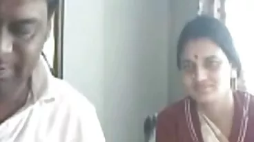 রাশিয়ান হিনদি চুদা চুদি ইনস্টিটিউট: পরিচালক আন কে